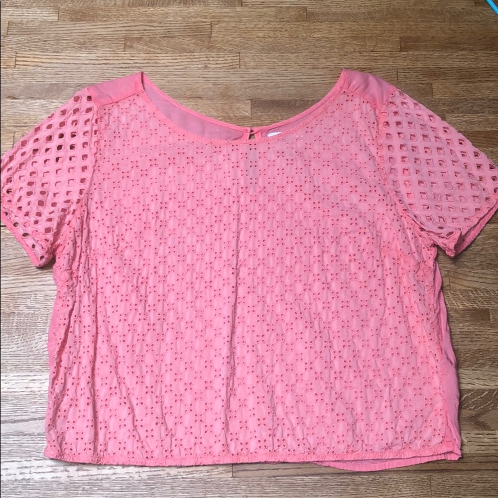 American eagle blush crop top